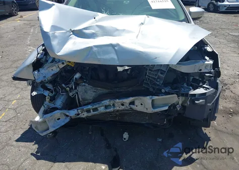 2016 Ford Focus Se z USA, uszkodzony, nr VIN 1FADP3F20GL297762